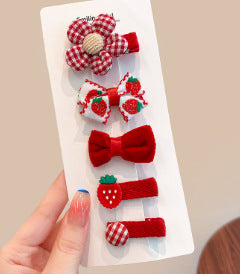 Baby Girl Hair Clips – Gentle Mini Hairpins for Toddlers