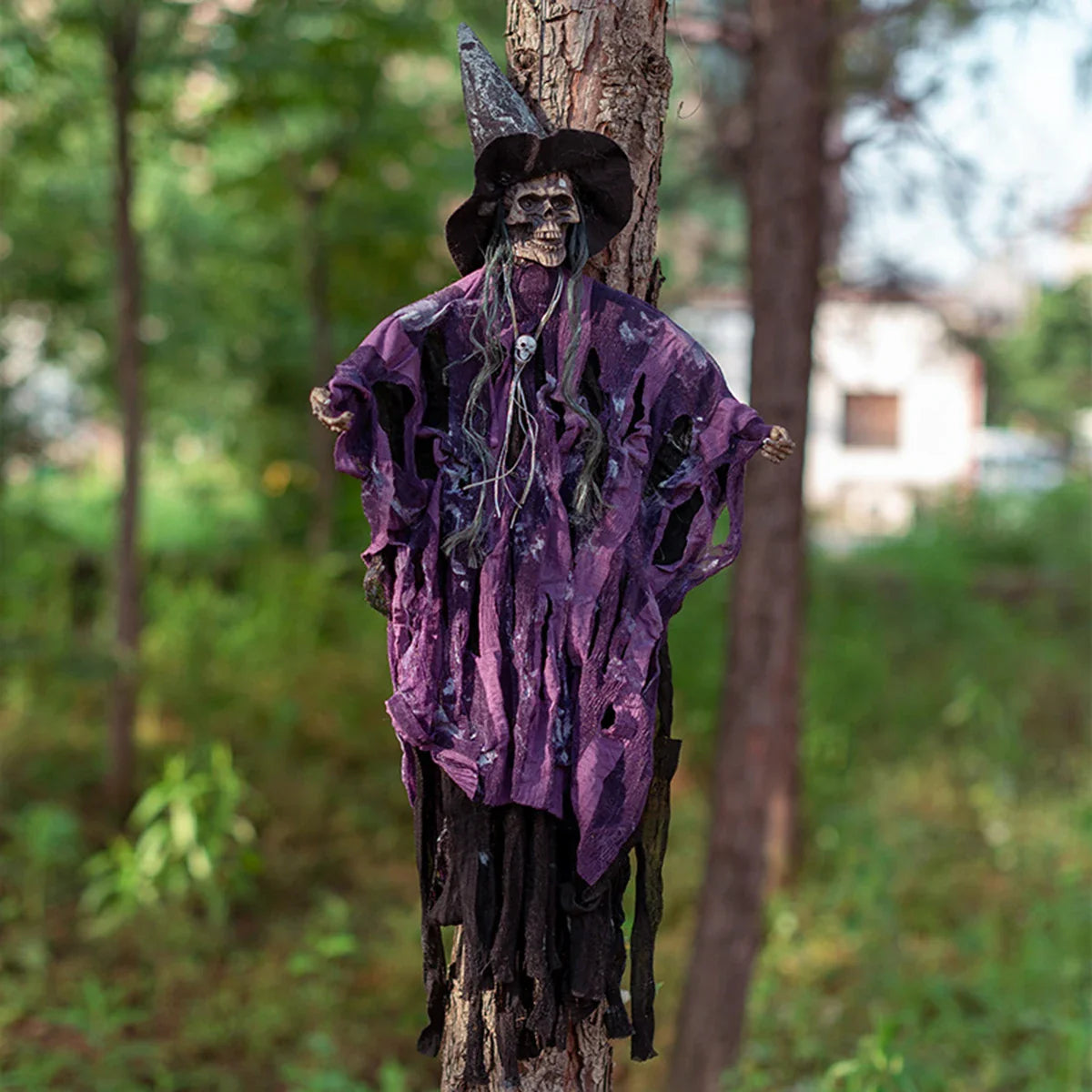 Sound-Activated Halloween Horror Prop